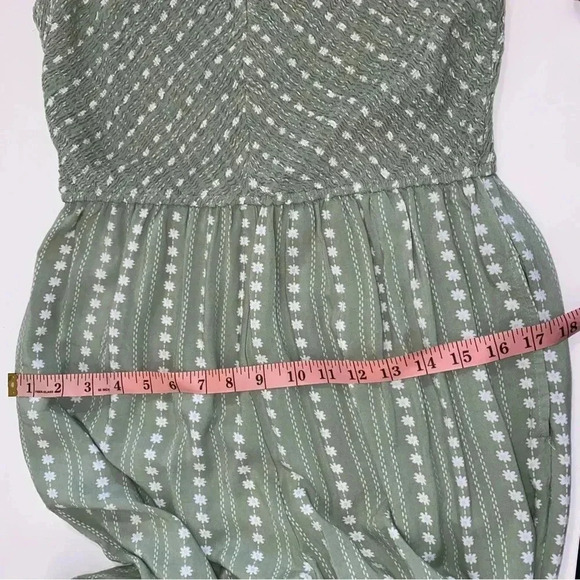 Women’s Size Large Romper - Green - With Pockets - White Floral Pattern Boho - Picture 5 of 13